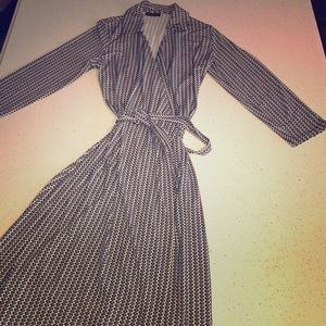 Apostrophe Stretch Dress